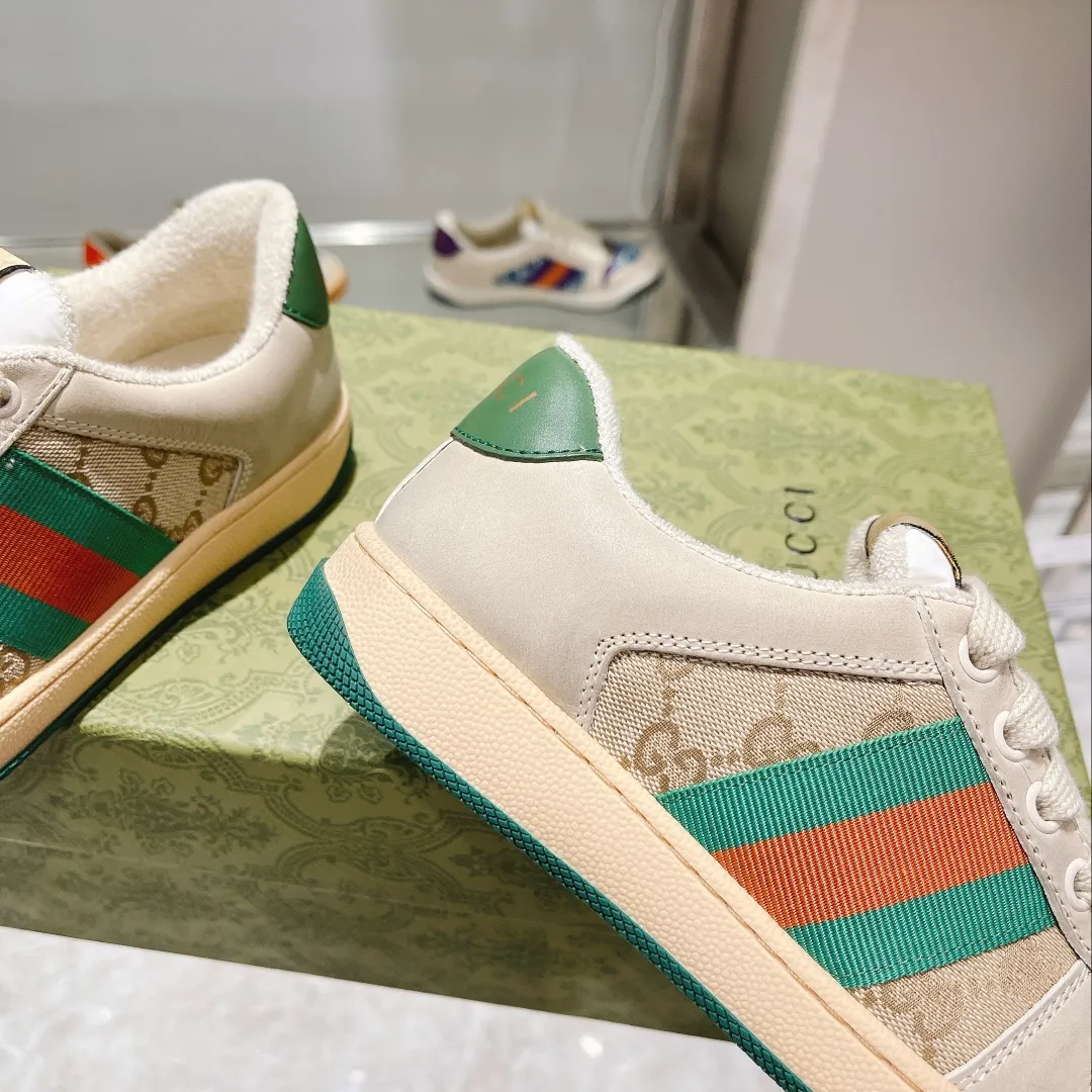 👟👟Ex-factory price 480👟👟 Women's Shoes Women's Clothing Women's Shoes Women's Clothing Women's Shoes Women's Clothing GUCCI's first generation of dirty shoes was born, adding a star to the luxury world Trendy brands, alternative, magical, retro, etc. are integrated into one. The contrasting colors of cowhide fabrics stimulate the vision. Various combinations and various techniques. ✍ Among them, the Gucci logo pattern is interspersed with design, which is vivid. The cowhide punching process is retro and old, and the logo element of trendy men and trendy women. Original original and correct lining, imported fiber towels, more comfortable, shoe packaging technology increases comfort, beautiful on the outside, more beautiful on the inside, spiritual design 🌼The feet are made of beige matte cowhide, with contrasting distressed fabrics, skillful workmanship, overall color balance, imported pure T👟👟Ex-factory price U sole, no impurities, clear texture, orderly arrangement, wear-resistant and non-slip. Couple model: 34-45